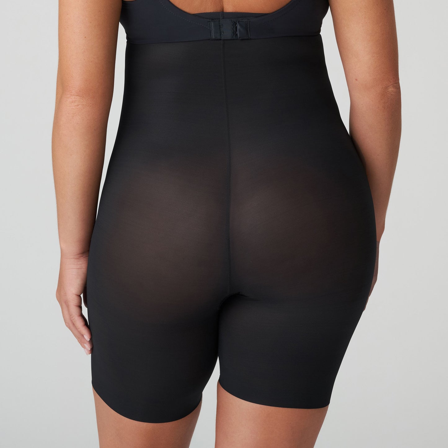 Figuras Short Shaper - Charcoal